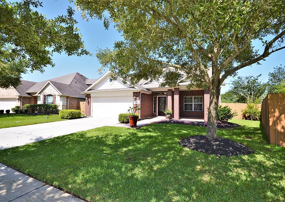 1st image of 2722 San Marco Ln