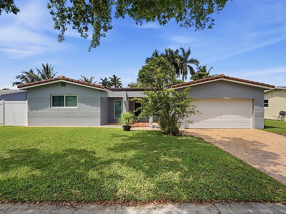 2nd image of 5261 SW 89th Avenue