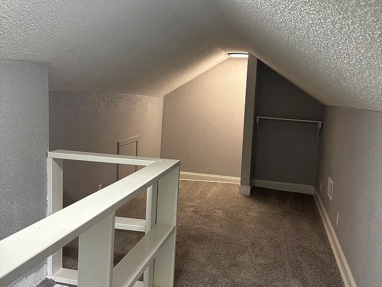 5808 Garfield Ave — Photo 12