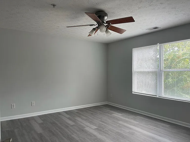 5201 Fairington Ridge Cir — Photo 13