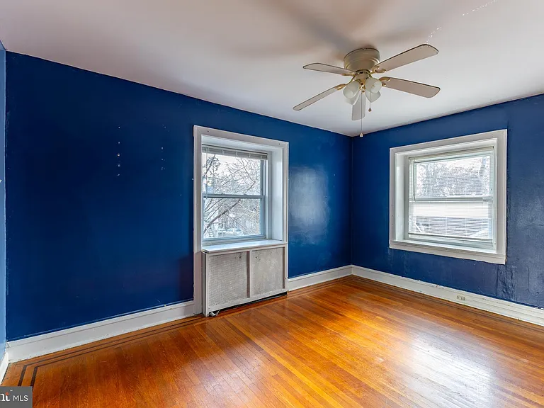 2216 Georges Ln — Photo 22