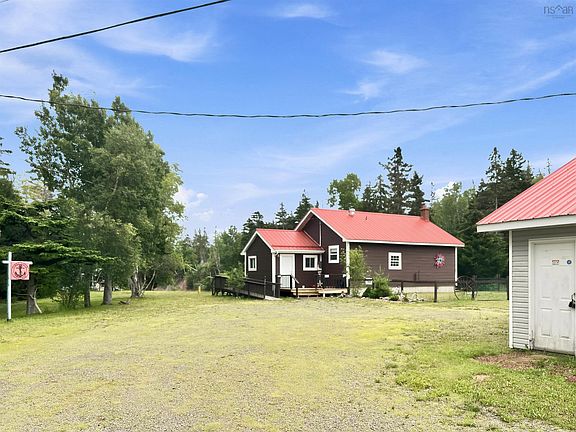4th image of 146 Pinky Creek Rd