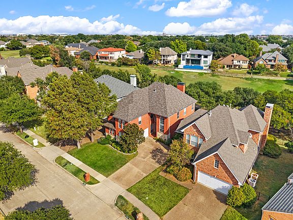 2nd image of 7626 Lakecrest Cir