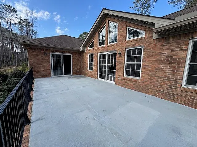 125 Golden Pond Ct — Photo 26