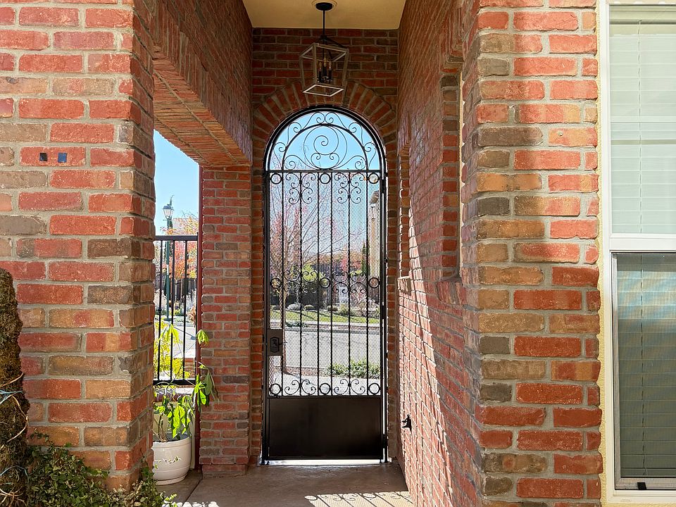 1st image of 5374 Bengali St