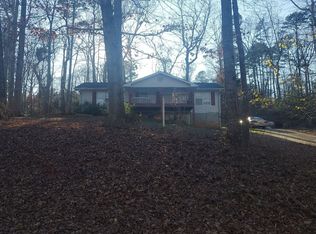 4044 Skyline Dr, Gainesville, GA 30501