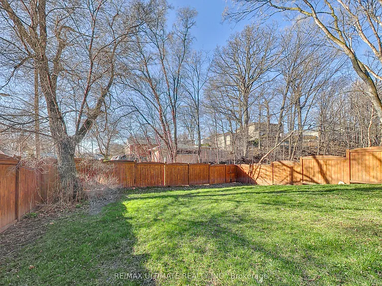 40 Harrow Dr #3 — Photo 4