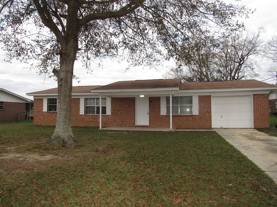 1st image of 2117 Packwood Dr