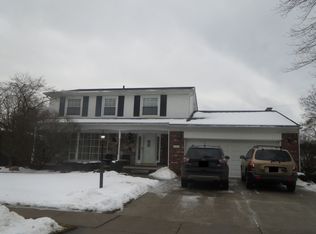 26051 Dow, Redford, MI 48239