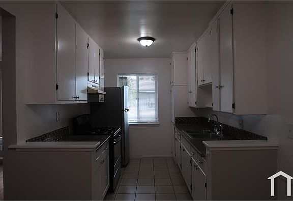 4th image of 4049 Gelber Pl APT 15