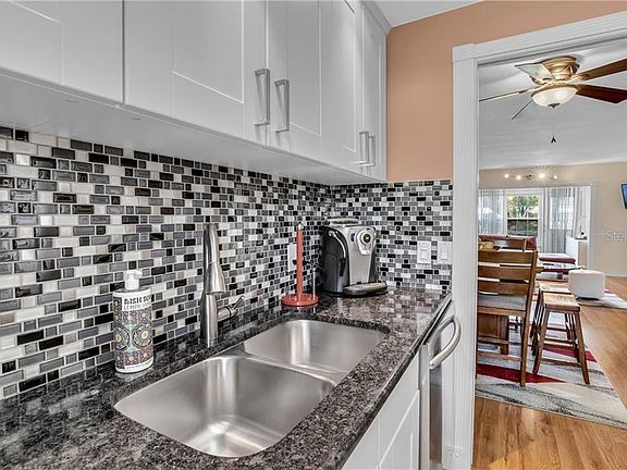 5th image of 1303 S Hercules Ave APT 3