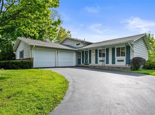 72 Damsen Rd, Rochester, NY 14612
