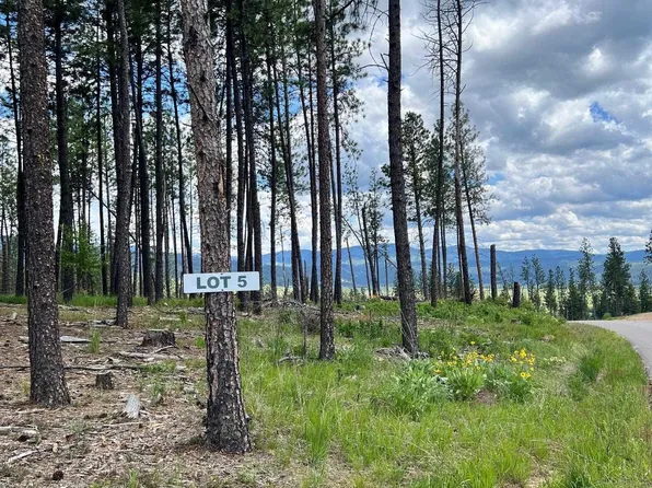 5 Pine Ln, Garden Valley, ID 83622