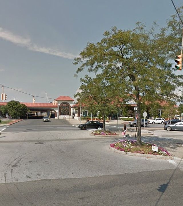 1st image of 20 W Park Ave Ste 201