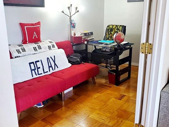 2nd Bdrm/Den/Office