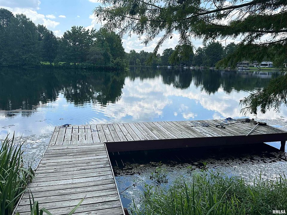 204 E New Thompson Lake Rd, Carbondale, IL 62901 Zillow