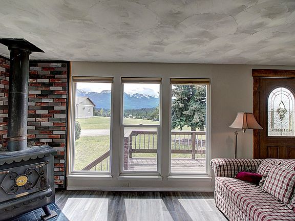 3rd image of 35431 S Hills Dr