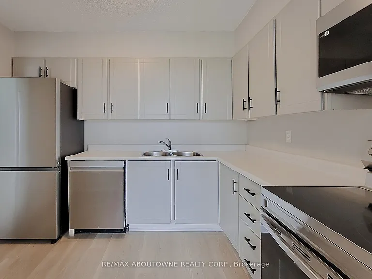 1359 White Oaks Blvd #1207 — Photo 9