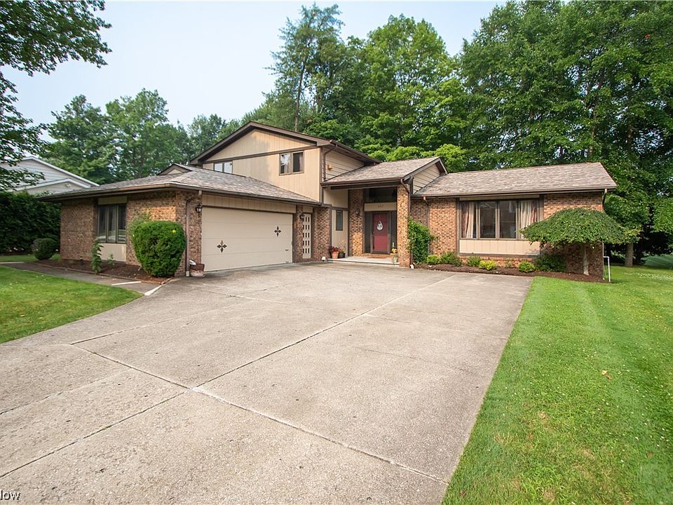1st image of 452 Locklie Dr