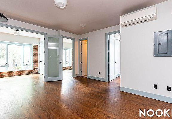 2nd image of 31 Brooklyn Ave #6E