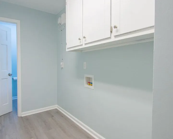 1316 Middle Rd — Photo 9