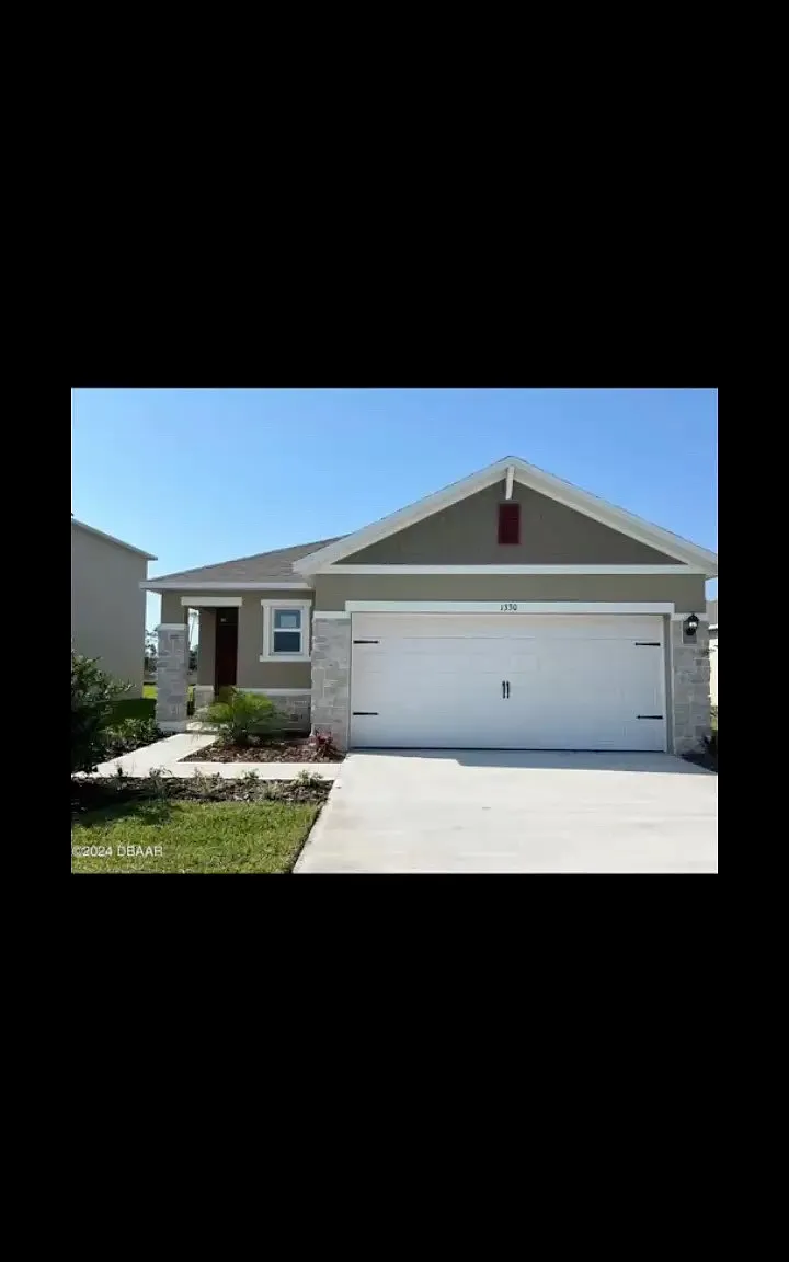 3 bed, 1504 sqft, $2,700 — Photo 1