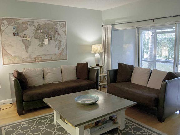 5th image of 4555 Palmbrooke Cir