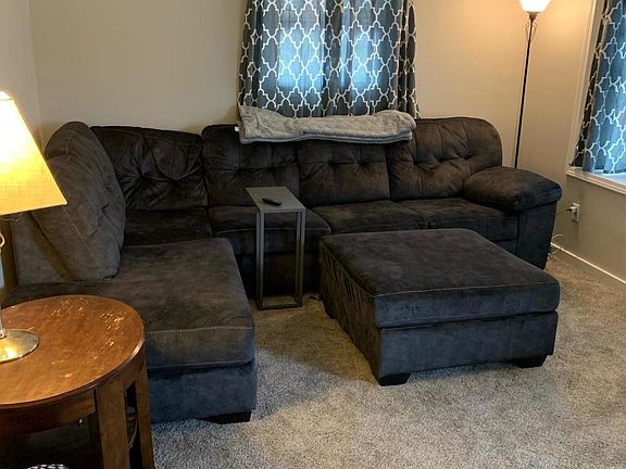 3rd image of 291 Donna Dr SE