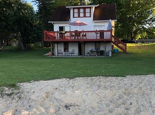 1608 W Pratt Lake Rd, Gladwin, MI 48624