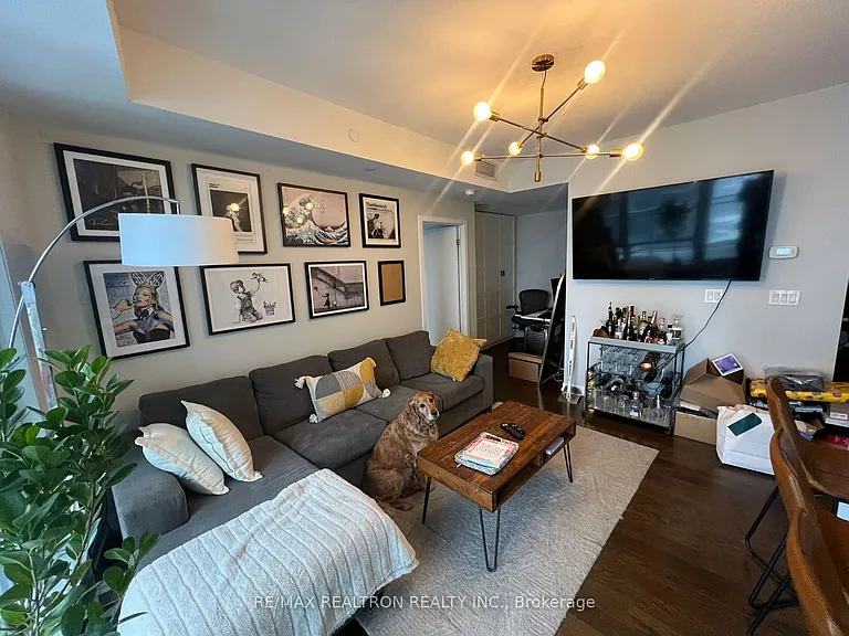 21 Widmer St #2906 — Photo 4