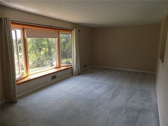 5th image of 7725 County Road 42