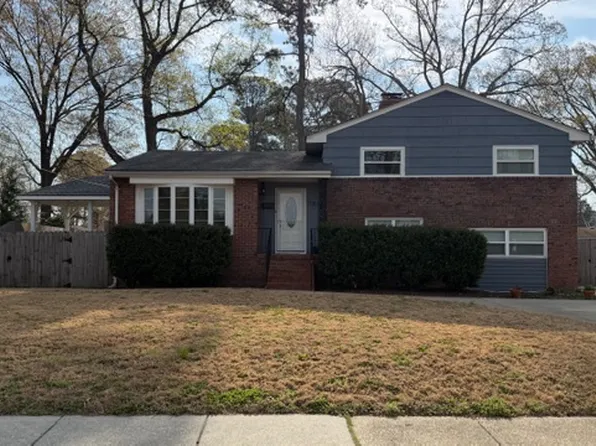 7828 Walters Dr, Norfolk, VA 23518