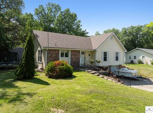 1305 S 8th St, Clinton, MO 64735