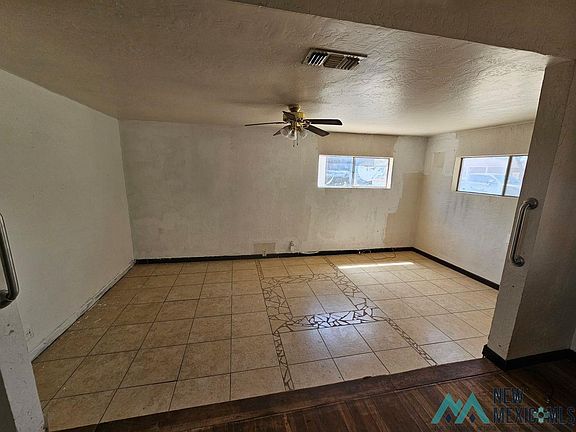 5th image of 1012 Pinon Ln