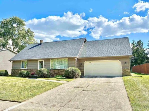 6418 Ashbrook Dr, Fort Wayne, IN 46835