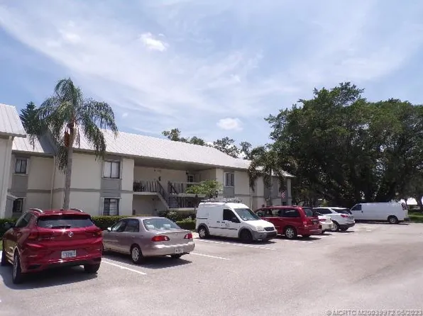 2233 NW 22nd Ave APT 114, Stuart, FL 34994