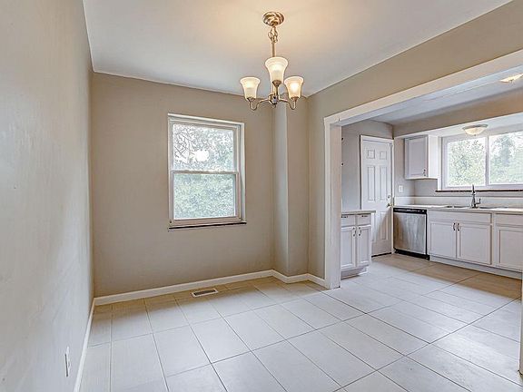 5th image of 1119 Wilmont Ct