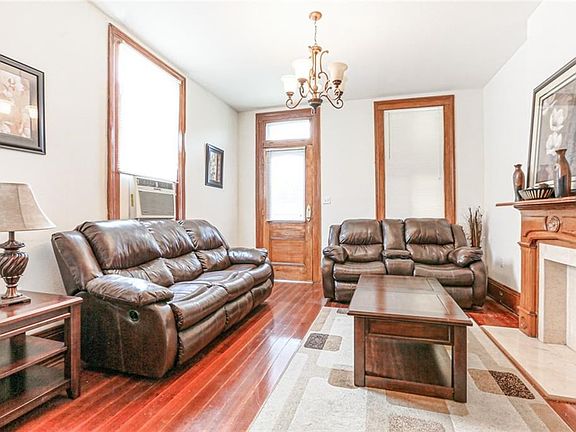 4th image of 1011-1013 N Dupre St