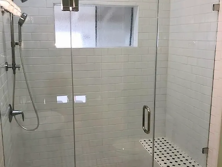 1136 E Appleton St #2 — Photo 12
