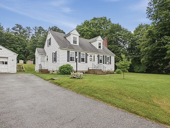 2nd image of 158 Oakham Rd