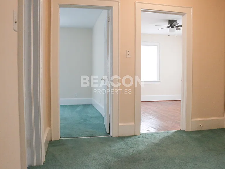 420 S 19th St — Photo 11