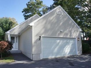 10 Royal Ave, Dracut, MA 01826