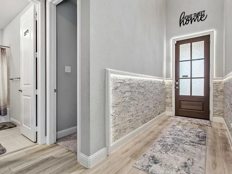 2437 Pinnacle Pl — Photo 4