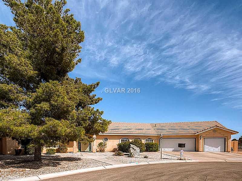 1st image of 6078 W Cartier Ave