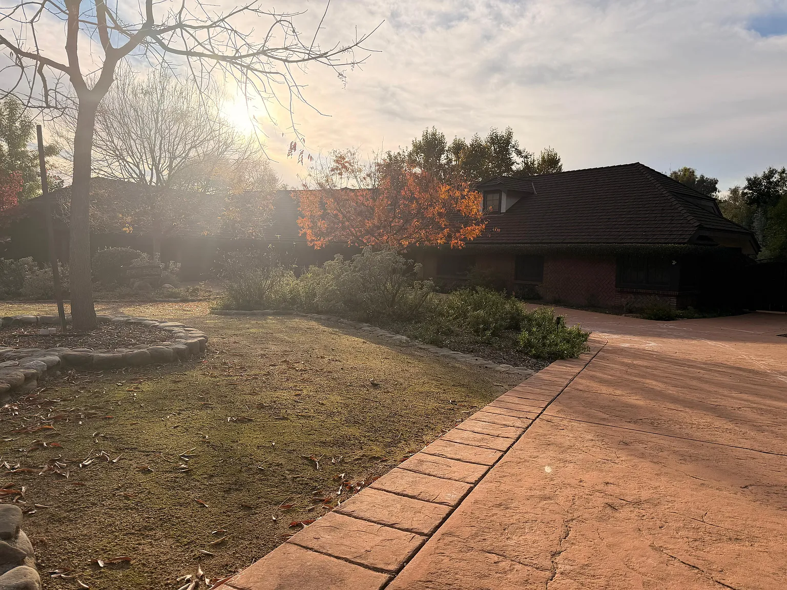 4 bed, 4.5 bath, 3731 sqft, $10,950 — Photo 3