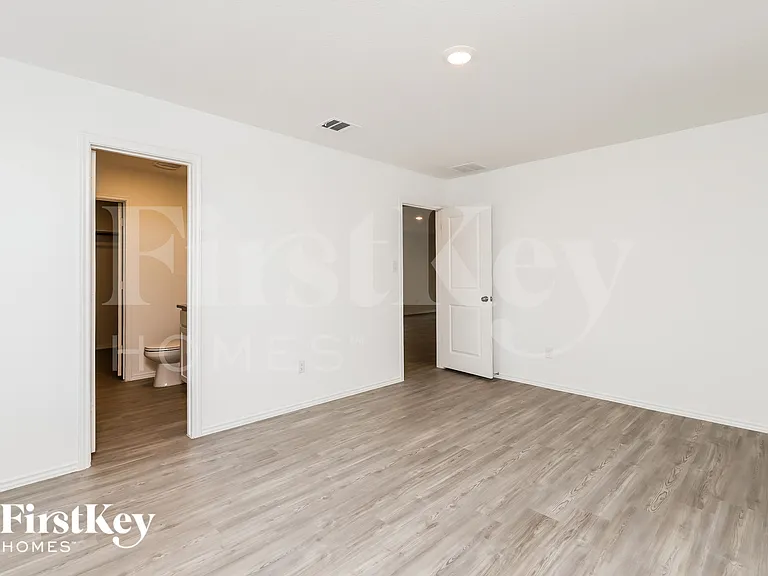 5335 Devils Rdg — Photo 10