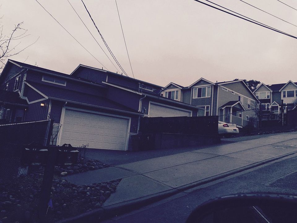 2nd image of 2962 S Proctor St #A-b