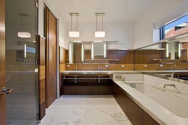 Rented by Town Residential | media 5