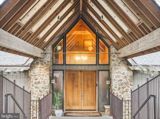 1355 Bobarn Dr, Penn Valley, PA 19072