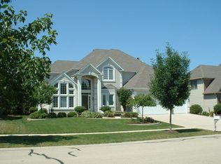 2615 Rutland Rd, Naperville, IL 60564